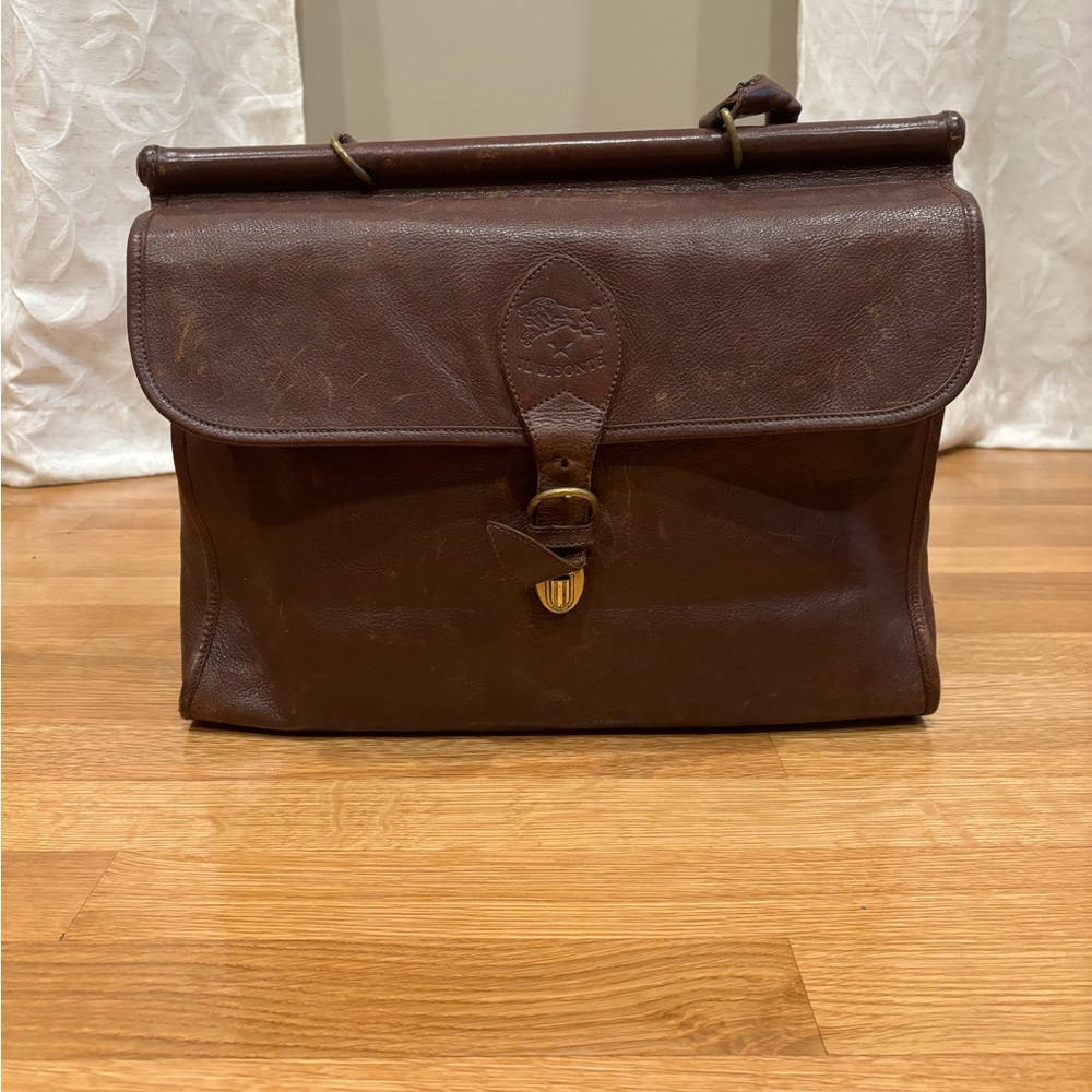 Vintage Il Bisonte Brown Leather Tote with Structured Design and Polished Finish